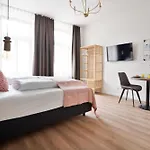 Premium I Home2share *