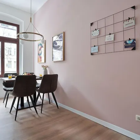 Premium I Home2share Apartment